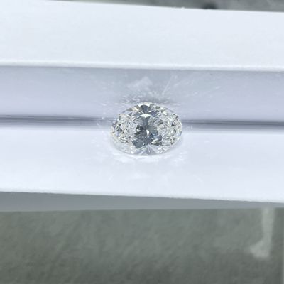 0.5ct ওভাল ব্রিলিয়ান্ট কাট ডি ভিএস ছোট আকারের ল্যাবরেটরিতে বেড়ে ওঠা ডায়মন্ড আইজিআই সার্টিফাইড