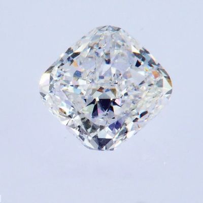 3.2ct ল্যাবরেটরিতে চাষ করা সিভিডি হোয়াইট ডায়মন্ডস স্কয়ার কুশন আকৃতির IGI সার্টিফাইড ফর জুয়েলারী